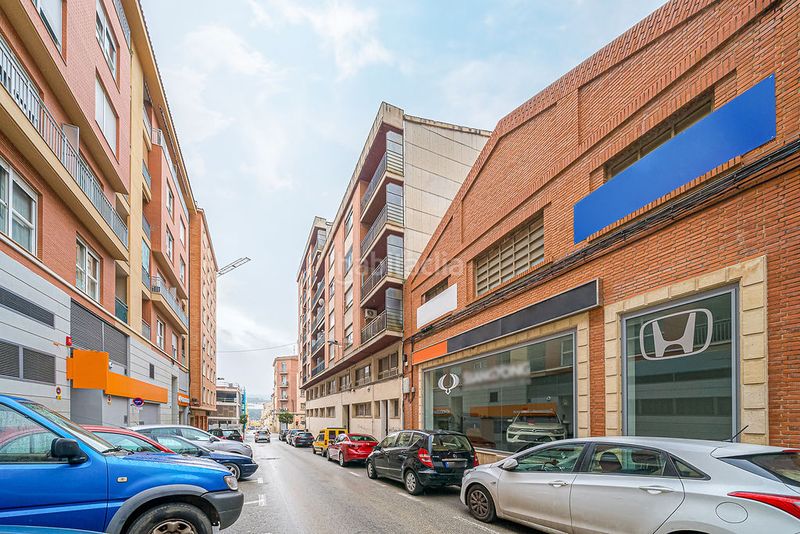 Foto c893c229-5c61-42d5-a442-d534b9aacd81. Local comercial a Santa Rosa Alcoi