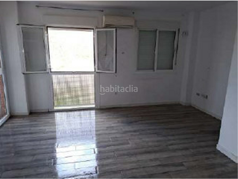 Foto 5dd9b777-0c36-4bfe-9a6b-d94738c032af. Piso solvia inmobiliaria piso en La Hispanidad - Verdeluz Huelva