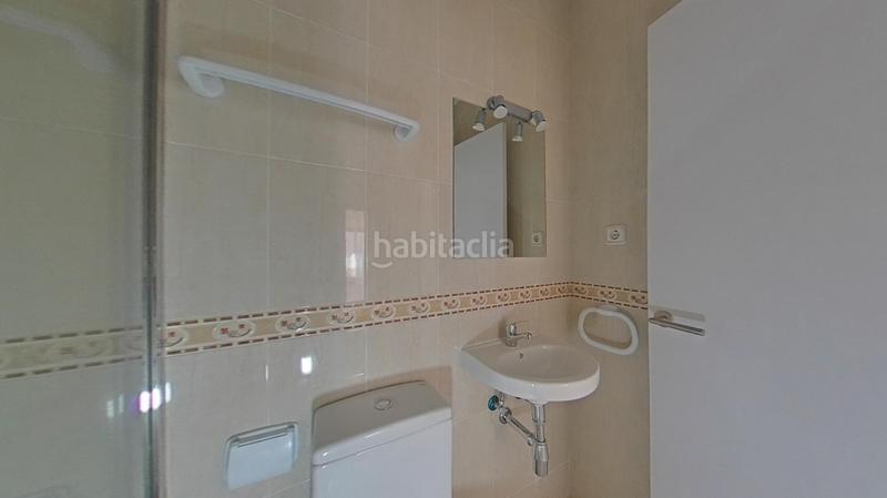 Foto cd2ca682-04dd-4399-8062-87ac17cf61c0. Zweistöckige wohnung mit heizung in Les Arenes - La Grípia - Can Montllor Terrassa