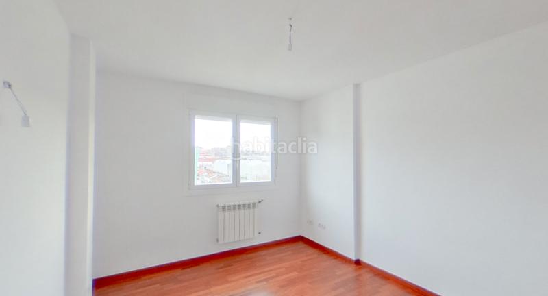 Foto b77eeb08-a4e2-4a42-8047-f77f445d0d61. Pis amb calefacció aparcament a Alisal - San Román Santander