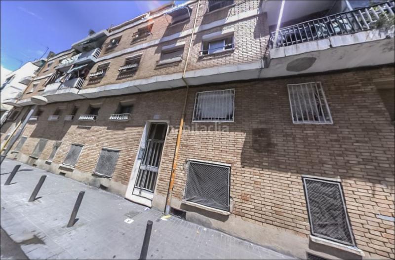 Foto 40579dbf-f320-4b63-8dd9-2a6df5fc812d. Piso solvia inmobiliaria piso en Llefià Badalona