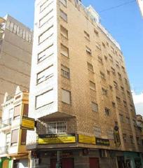 Appartement  C/ bayer. Solvia inmobiliaria  piso castellón de la planacastelló de la pl