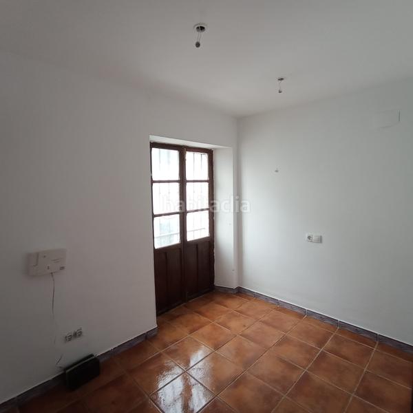 Foto da8294e4-f61b-46e3-a87e-dcab6a9b4e72. Pis a Carmona