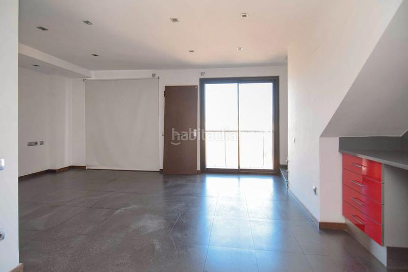 Foto f4391ac3-5fd9-479e-954c-d95bd21a801a. Duplex con riscaldamento in bases de Manresa - carretera de santpedor Manresa