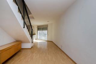 Dúplex  C/ ustrell. Solvia inmobiliaria  dúplex sabadell