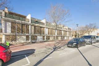 Pis  C/ mossen miro. Solvia inmobiliaria  piso sant llorenç savall