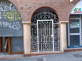 Business premise  C/ dr. ferrán. Solvia inmobiliaria  locales santa coloma de gramenet