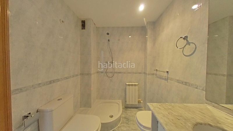Foto 2eabeb4d-b4ff-4287-94b6-c14a7ace7f70. Apartament amb calefacció aparcament a Ca n'Aurell Terrassa