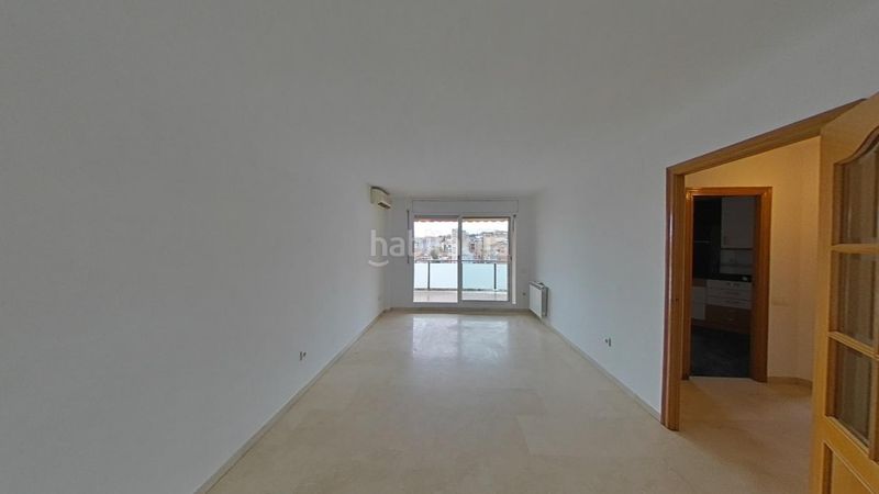 Foto 7f82b7d3-c317-4190-a5c7-688c46755f0b. Apartament amb calefacció aparcament a Ca n'Aurell Terrassa