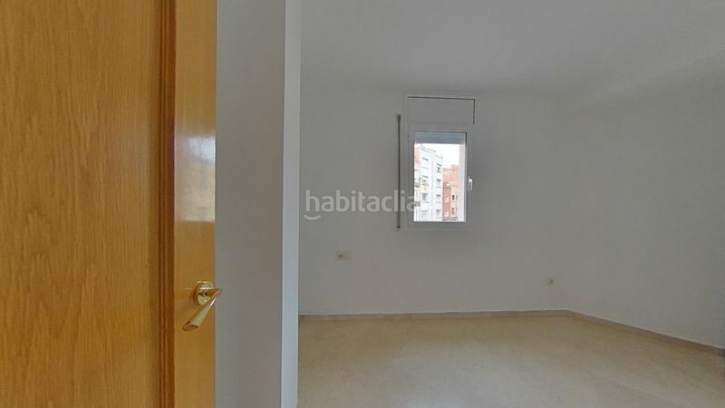 Foto eb9fc704-af58-4976-af25-aa85281634f7. Apartament amb calefacció aparcament a Ca n'Aurell Terrassa