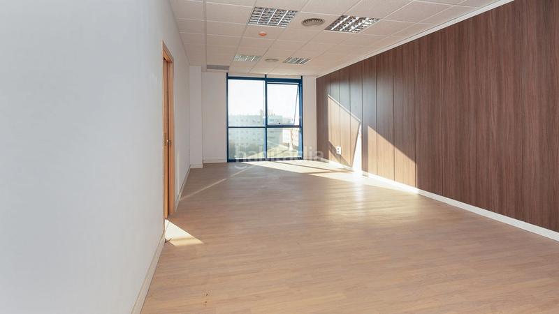 Foto 7009464b-d8f2-421c-b5a9-b5a7747fbaf5. Ufficio in San Jerónimo - La Bachillera Sevilla