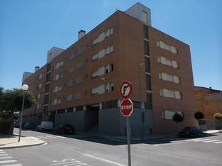 Pis  Avda francesc macia. Solvia inmobiliaria  piso cervera