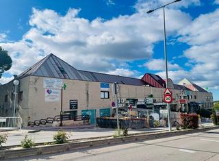 Business premise in Av Atenas