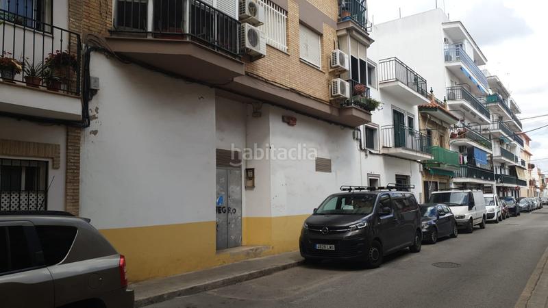 Foto c74fd45a-4844-44bb-90e0-11d3a058abfa. Geschäftsraum in Camas