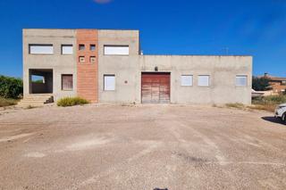 Chalet  C/ saragossa. Solvia inmobiliaria  chalet independiente deltebre