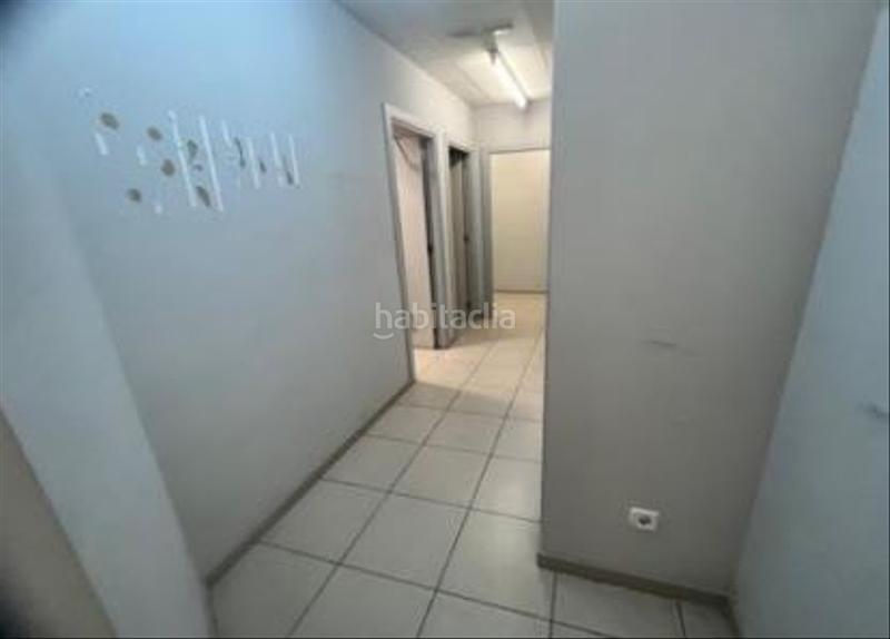 Foto aeadf910-ef88-47af-8ffd-82aea9e75ed3. Local commercial dans Palomeras Sureste Madrid