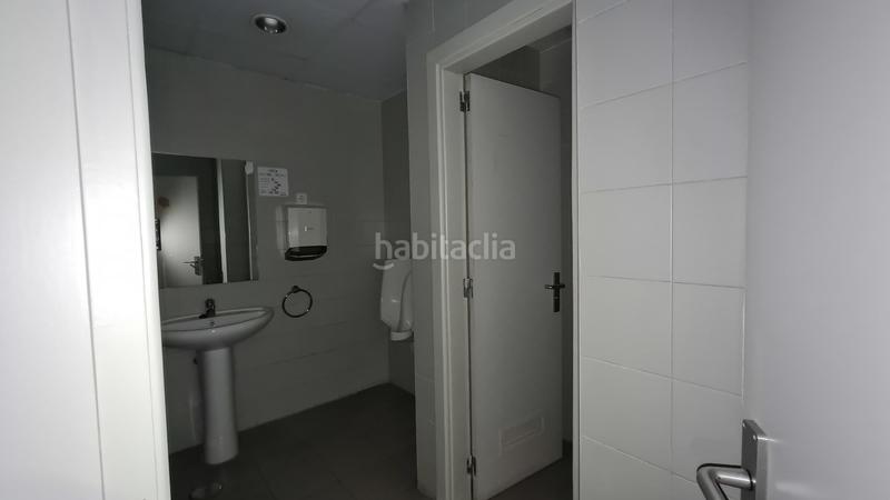 Foto b1f5f39b-7d63-4182-80d0-1c4024b4d5b7. Locale commerciale in San Isidro Madrid