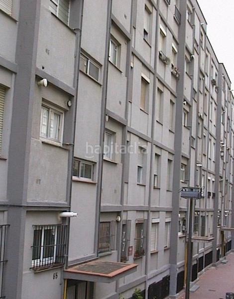 Foto de88959b-e1cd-4a54-8625-cf73029e38f3. Appartamento in Ciutat Meridiana Barcelona