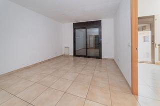 Pis  C/ gaudí. Solvia inmobiliaria  piso tordera