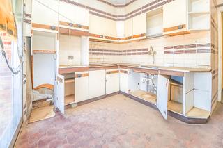 Etagenwohnung  C/ general prim. Solvia inmobiliaria  piso amposta