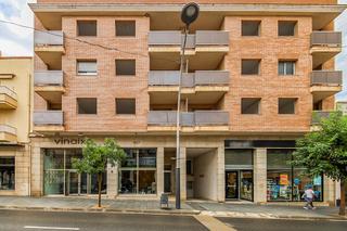 Edifici  Av comarques catalanes. Solvia inmobiliaria  en construccion móra debre