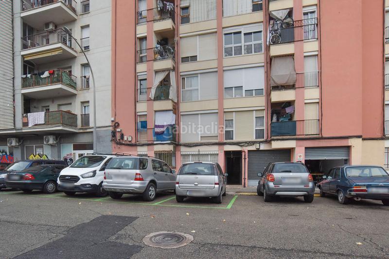 Foto 6104f7a5-37bc-45b4-aeec-90287c035276. Appartamento in Centre Salt