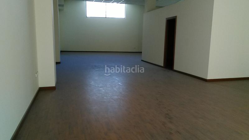 Foto faedb1c2-7978-4cf7-a206-a011b8fa3ce3. Bureau dans Barri Antic Manresa