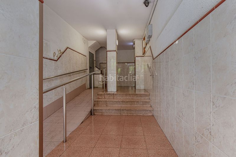 Foto b9dab02c-a151-49bf-8246-0e37719edb9d. Pis a Centre Salt