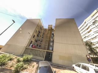 Appartement  Calle pedraforca. Solvia inmobiliaria  piso barcelona