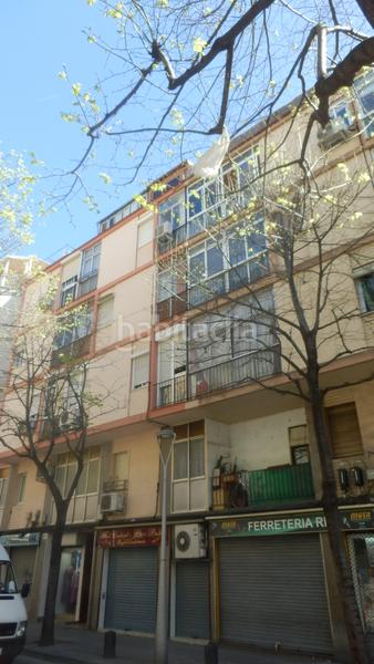 Foto dc6b5d75-e9a0-41f4-b4c7-c1052f6bf88a. Piso solvia inmobiliaria piso en Santa Rosa Santa Coloma de Gramenet