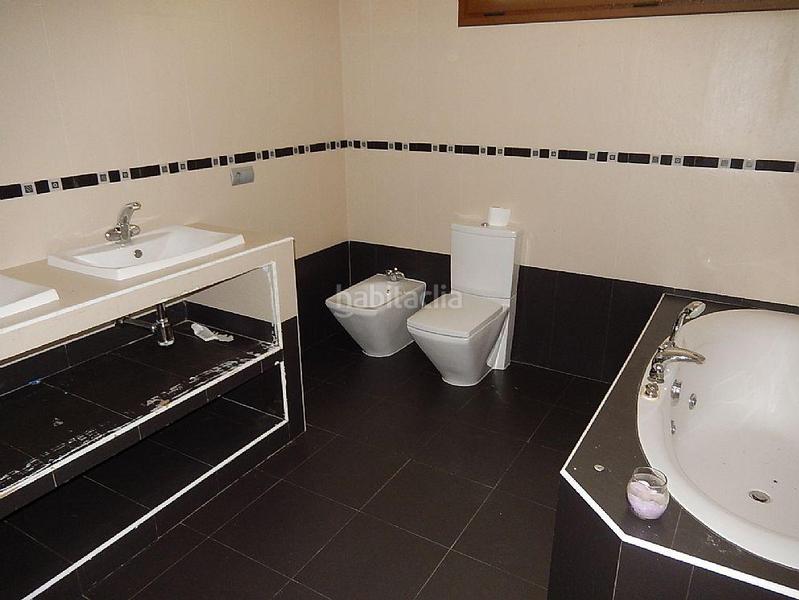 Foto 23e8ca27-63c9-4b2d-8c66-240ae6e206d1. Xalet a Gurrea de Gállego