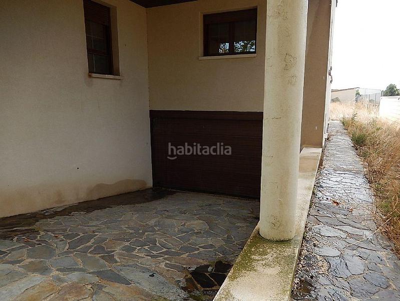 Foto a2f8d480-02de-4c11-ab29-e4a7d1ddd453. Xalet a Gurrea de Gállego