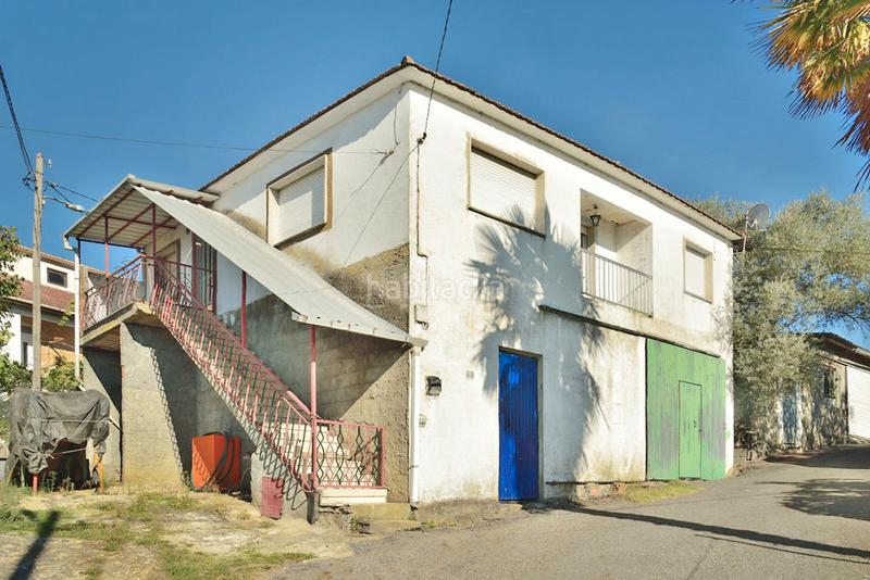 Foto b349f9d2-42d6-40ae-8e79-9811939e3dfc. Chalet solvia inmobiliaria casa en Verín