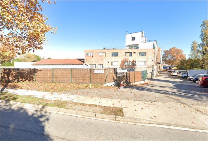 Foto e9a1a37a-e2dd-466a-90e3-5dd2e03dc263. Capannone industriale in Santa Perpètua de Mogoda