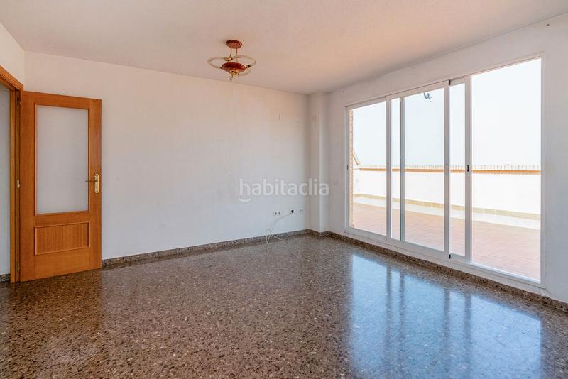 Foto b095eccc-bfa7-4b35-a5c3-71c7a94c5960. Appartamento con parcheggio in Algemesí