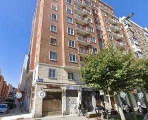 Locale commerciale in Av Cantabria