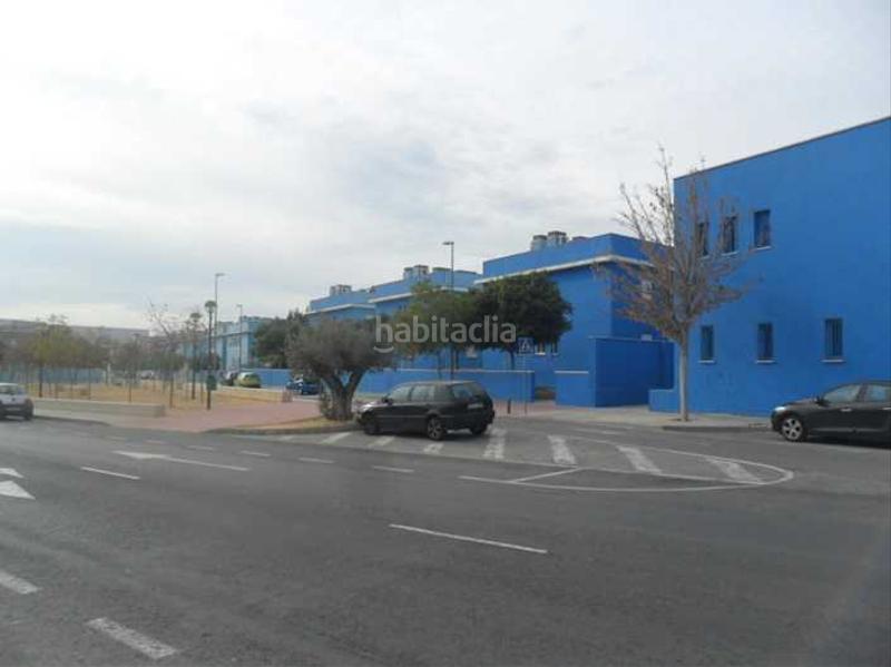 Foto d1944f5b-a6a9-4d7f-bf22-58fe21a5e8ad. Édifice dans Haygon-Universidad Sant Vicent del Raspeig