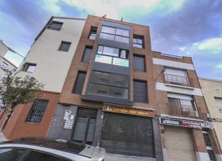 Flat  C/ de la mare de deu del carme. Solvia inmobiliaria  piso terrassa