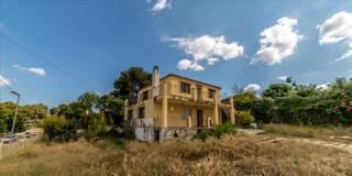 Xalet  C/ rosa sensat. Solvia inmobiliaria  chalet independiente catllar el