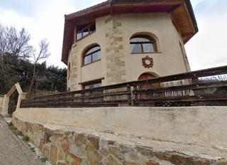 Xalet  C/ las eras. Solvia inmobiliaria  chalet independiente egés