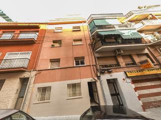 Appartement  C/ nou pins. Solvia inmobiliaria  piso barcelona