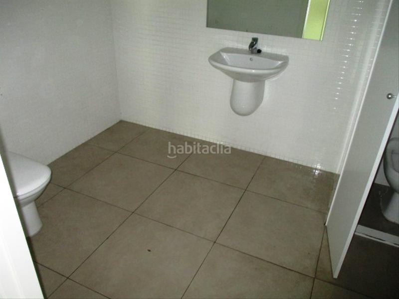 Foto 56d6327f-9b3b-4a25-aabb-4477462b617e. Lloguer local comercial a Palma de Cervelló (La)