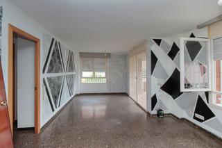 Pis  C/ sant maties. Solvia inmobiliaria  piso sabadell