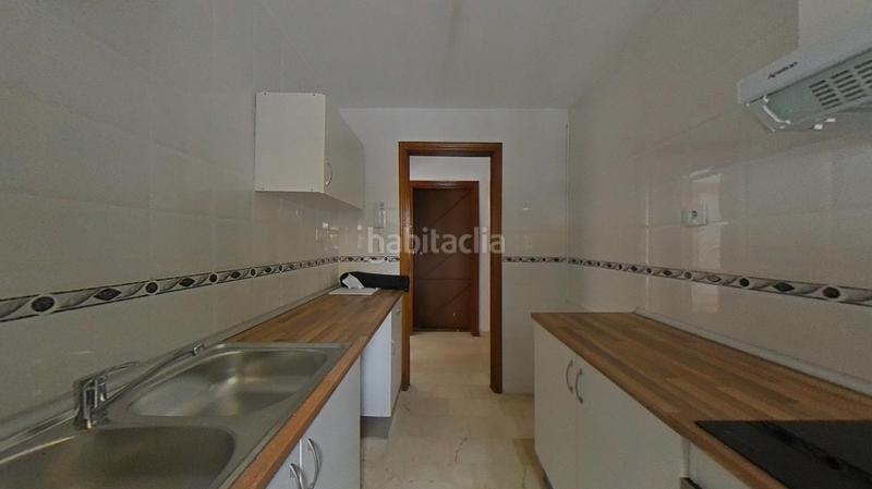 Foto b17818a9-9a38-429e-a851-6d45af4a3003. Appartamento in San Julián Sevilla
