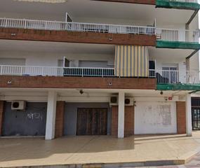 Local commercial  C/ menorca. Solvia inmobiliaria  locales blanes