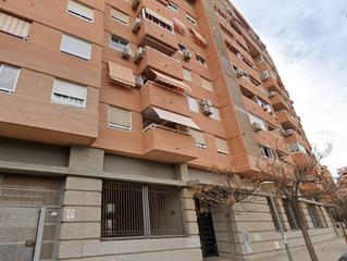 Piso  Av pintor xavier soler. Solvia inmobiliaria  piso alicantealacant