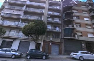 Pis  C/ ángel guimera. Solvia inmobiliaria  piso badalona