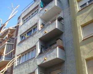 Pis  C/ ramón sambola. Solvia inmobiliaria  piso salt