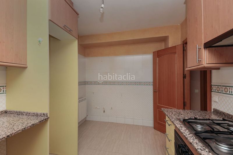 Foto b5c7806f-9b81-4a1a-919d-8e1f07b8c5c8. Casa aparellada a Bonavista Vendrell (El)