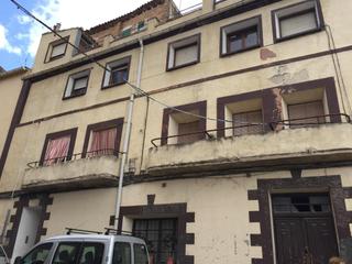 Pis  C/ mayor. Solvia inmobiliaria  piso funes